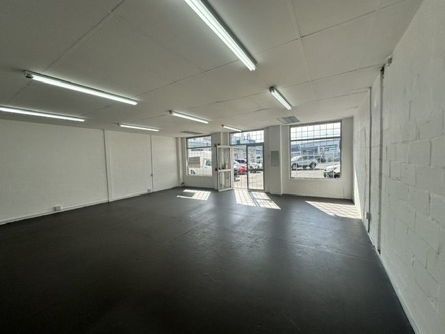 To Let Commercial Property for Rent in Ottery Western Cape